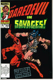 Daredevil #202 (1964) - 8.5 VF+ *Savages*