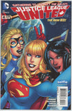 Justice League United #4 (2014) - 9.6 NM+ *Selfie Variant*